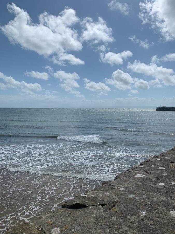 Phoenix Caravan Hire, Trecco Bay Porthcawl Exterior photo